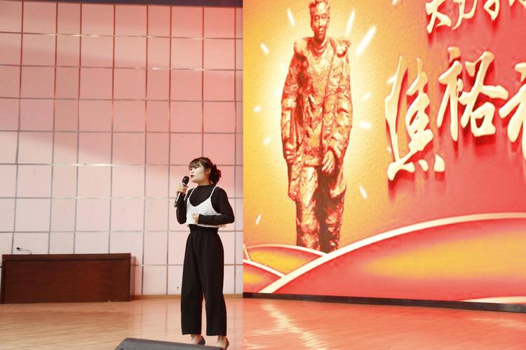 武汉伟创聚赢科技丁露依,李泽琳,左丽霞,张海菊,何涛五位老师